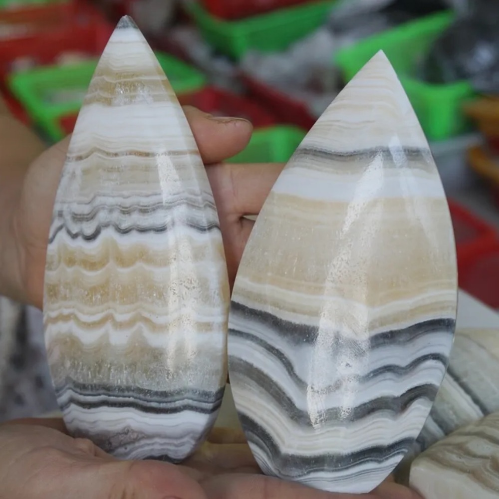 Genuine Mexico Banded Calcite gemstone